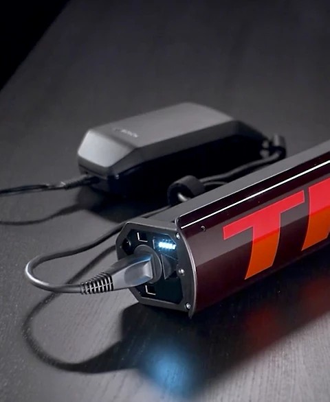 Rail_9x11_Fast_Charging